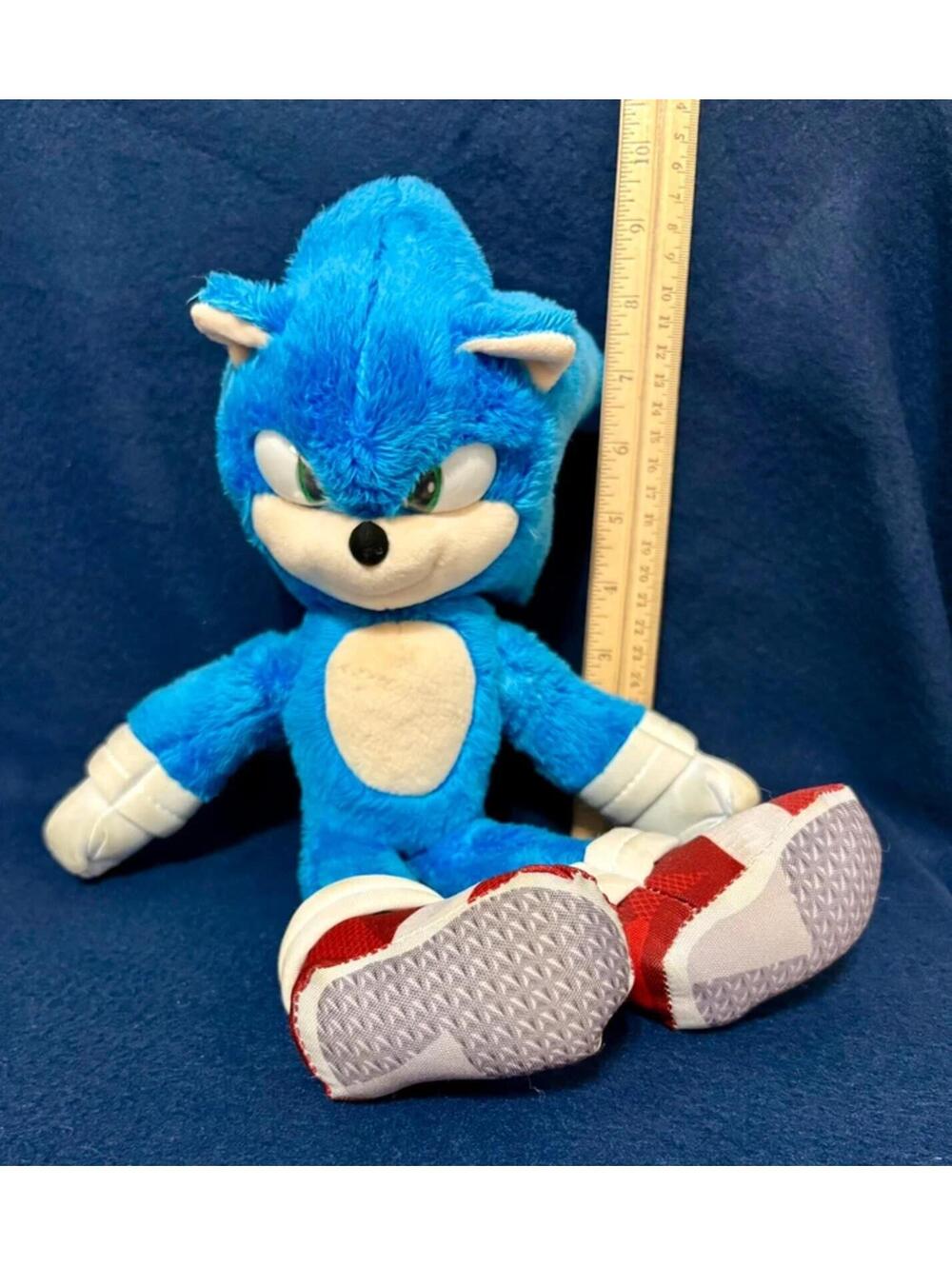 Vintage plush toy of Sonic the Hedgehog